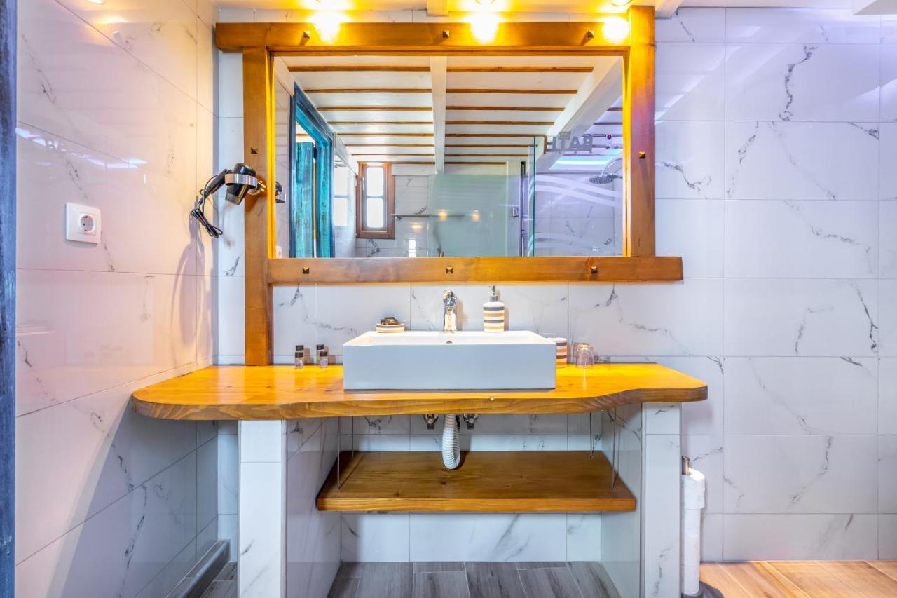 Cava D"Oro Suites Rhodes City Eksteriør billede